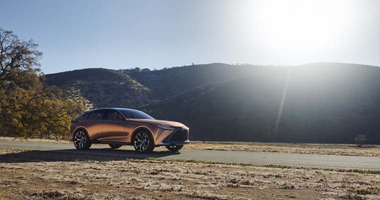 [PHOTOS] The Lexus LF-1 Limitless Concept Is the Brand’s Molten Future