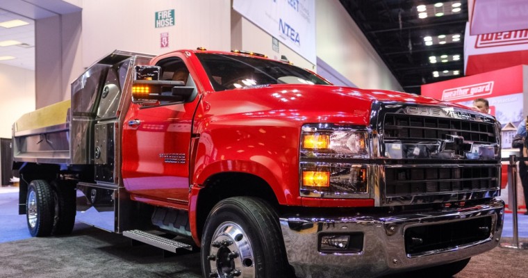 Chevrolet Debuts All-New Silverado 4500HD, 5500HD, and 6500HD Trucks