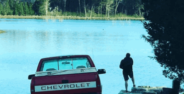 4 Coolest Chevy Truck Photos from Luke Bryan’s Instagram