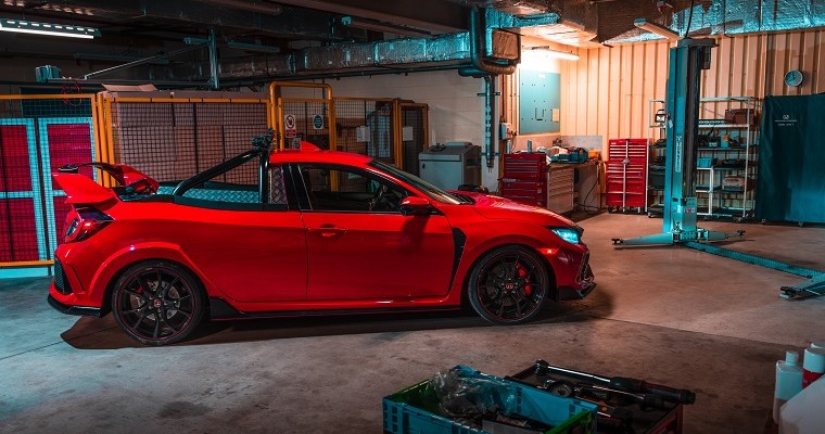 Honda Goes Mad and Makes Civic Type R Pickup Truck