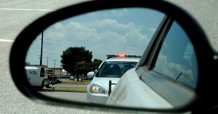 New iPhone Shortcut Makes It Easy to Record Police Stops