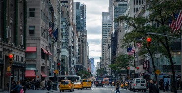 New Yorkers Step Up To Help Trapped Pedestrian