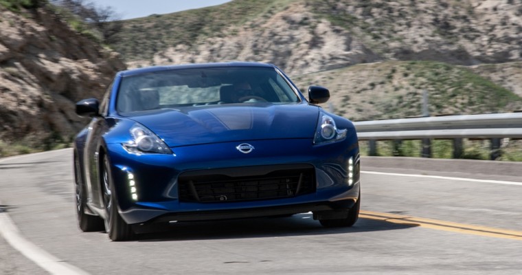 2019 Nissan 370Z Coupe Overview