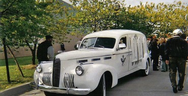 Vintage Cadillac Carries Aretha Franklin’s Casket