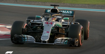 Lewis Hamilton Takes Pole in Abu Dhabi