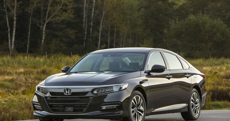 Honda Accord Hybrid Earns Spot on 2019 Wards 10 Best Engines