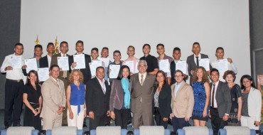 Ford Venezuela Celebrates 21 Individuals in Leading Your Future Program