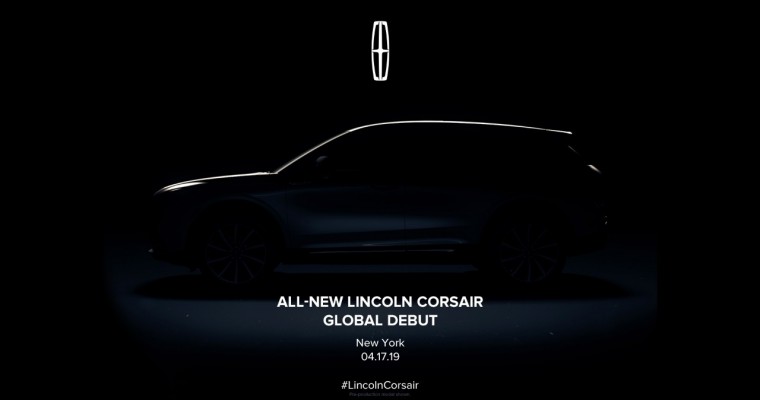 Lincoln Corsair Debut Set for New York Auto Show