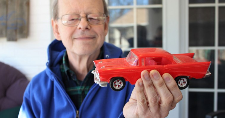 Memories of Building Model Cars: An Enthusiast Recounts His Childhood Hobby