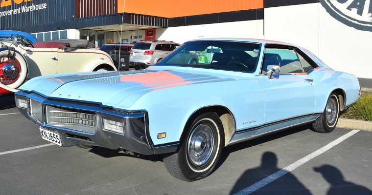 Classic Car Profile: Buick Riviera