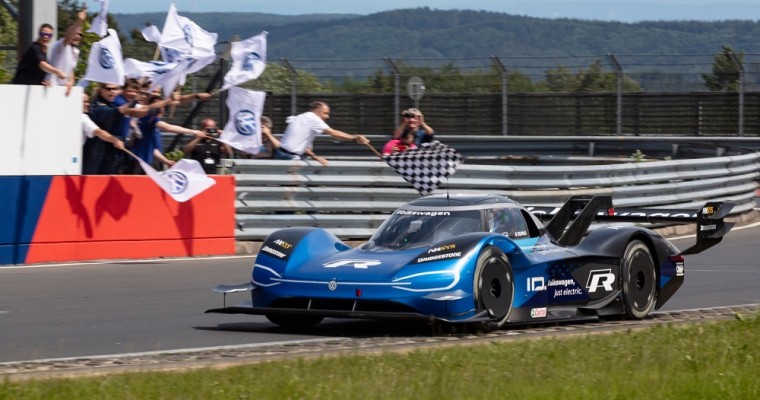 Volkswagen Prototype ID. R Sets New Electric Nürburgring Record