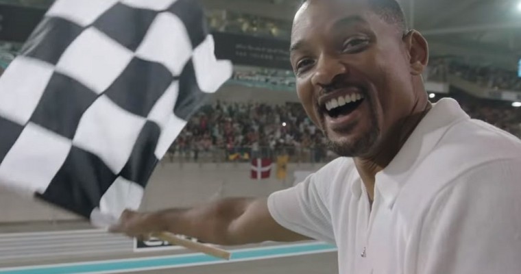 5 Celebrities Who Love Watching Motorsports