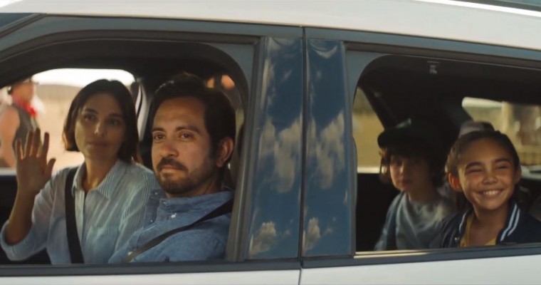Spanish-Language 2020 Ford Explorer Commercial Explores the Unknown