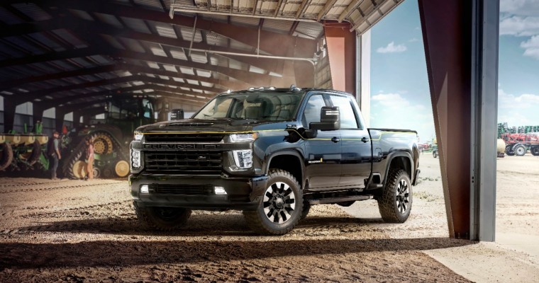 [PHOTOS] Chevy Debuts the 2021 Silverado HD Carhartt Special Edition