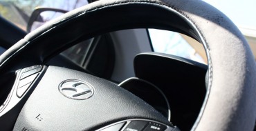 4 Reasons to Use a Steering Wheel Cover