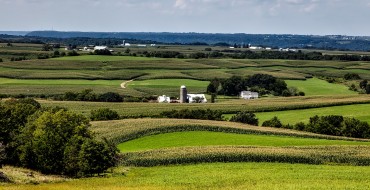 4 Breathtaking Scenic Drives in Iowa