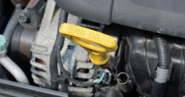 What Happens if You Don’t Change Your Car’s Engine Oil?
