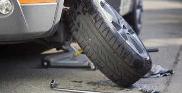 Tips on How to Change a Flat Tire