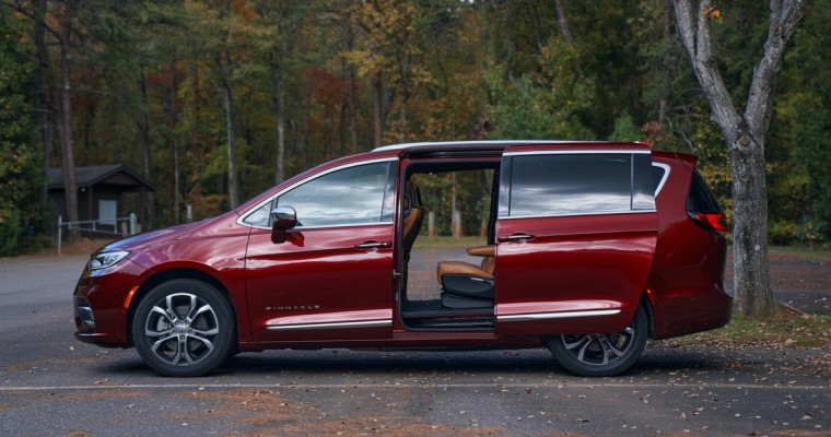 AutoGuide Names Chrysler Pacifica Family Vehicle of the Year