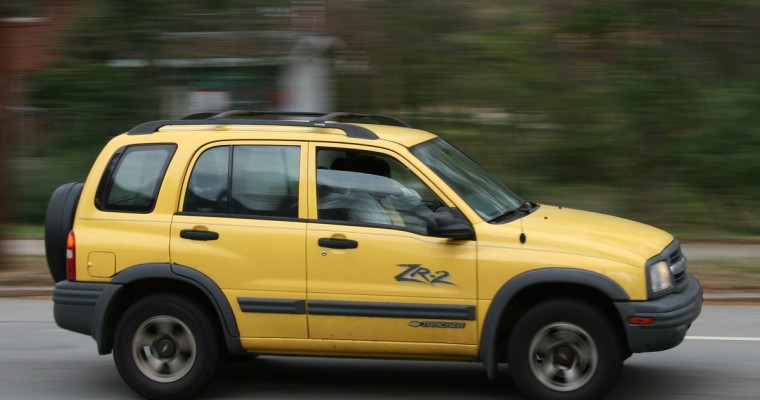 Forgotten Vehicles of the 80s: The Chevrolet Tracker