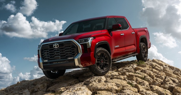 Toyota Finally Unveils 2022 Tundra, with Hybrid Engine