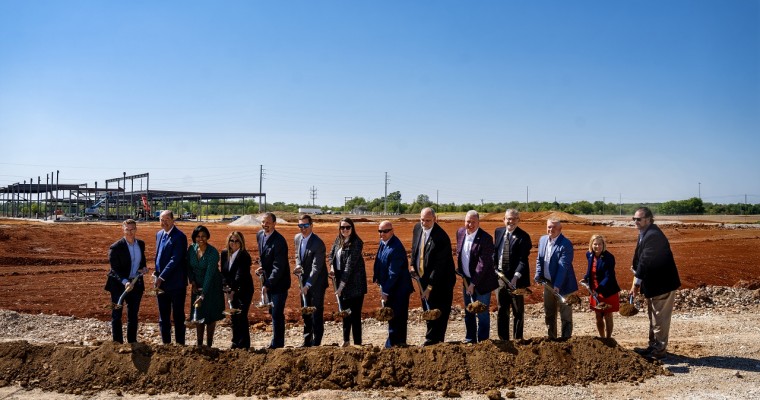 Ford, Gov. Beshear Break Ground on ECTC BlueOval SK Training Center