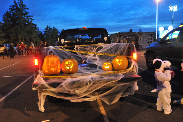 up house trunk or treat