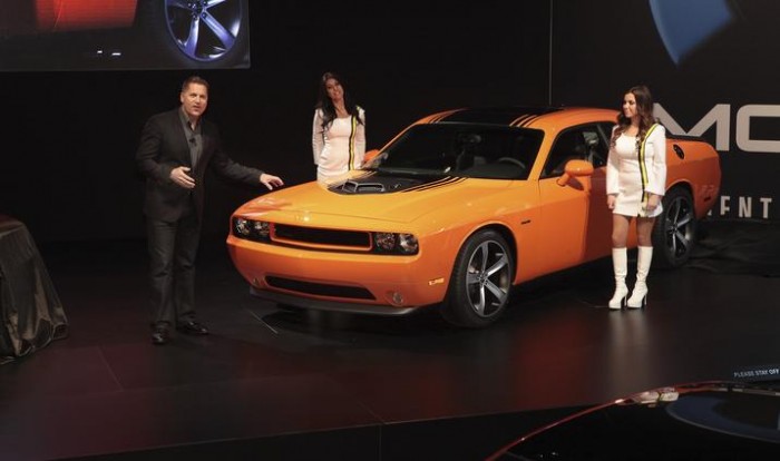 2014 Dodge Challenger RT Shaker