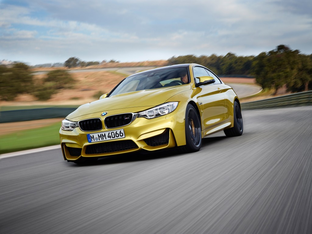 BMW M4 Coupe photos