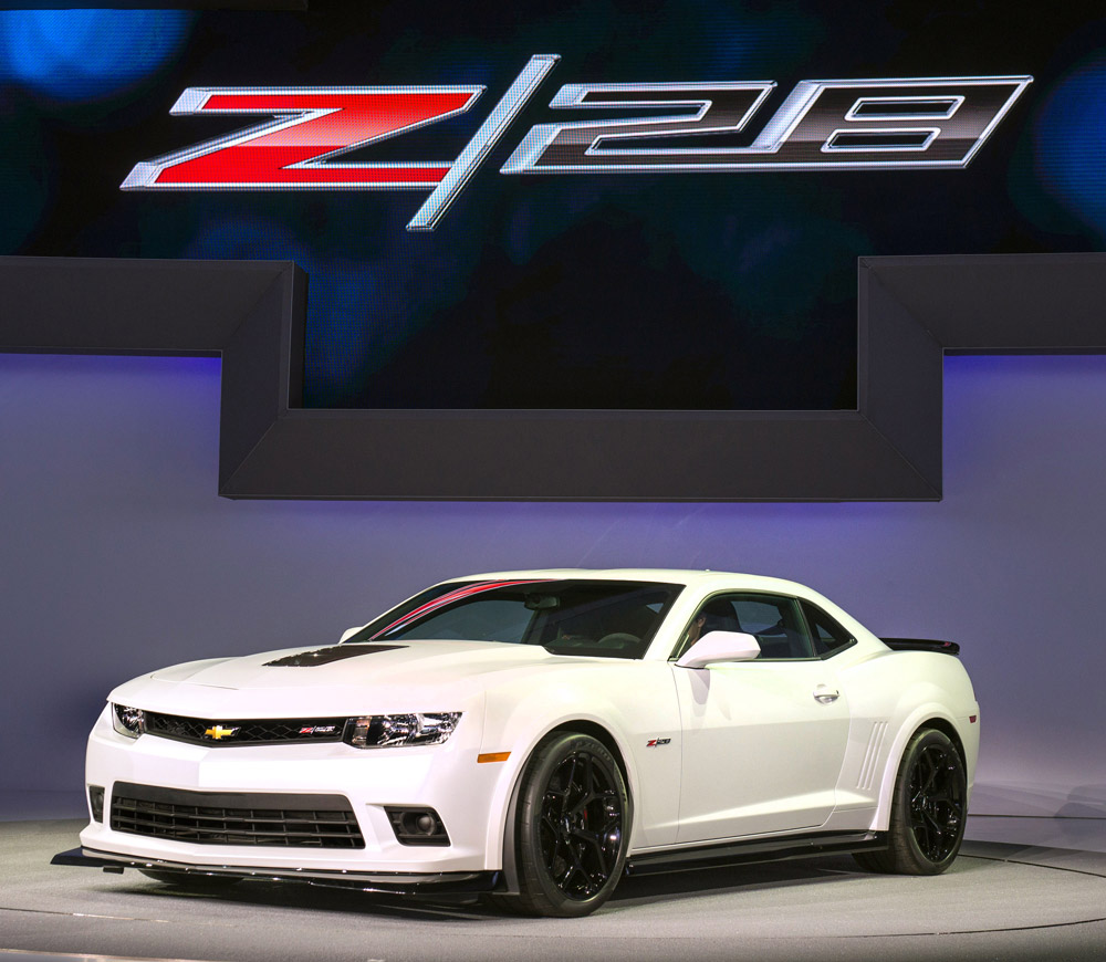 2014 Chevy Camaro Z/28 Contributes to Brand's Success in Dependability Study with the Volt and Camaro