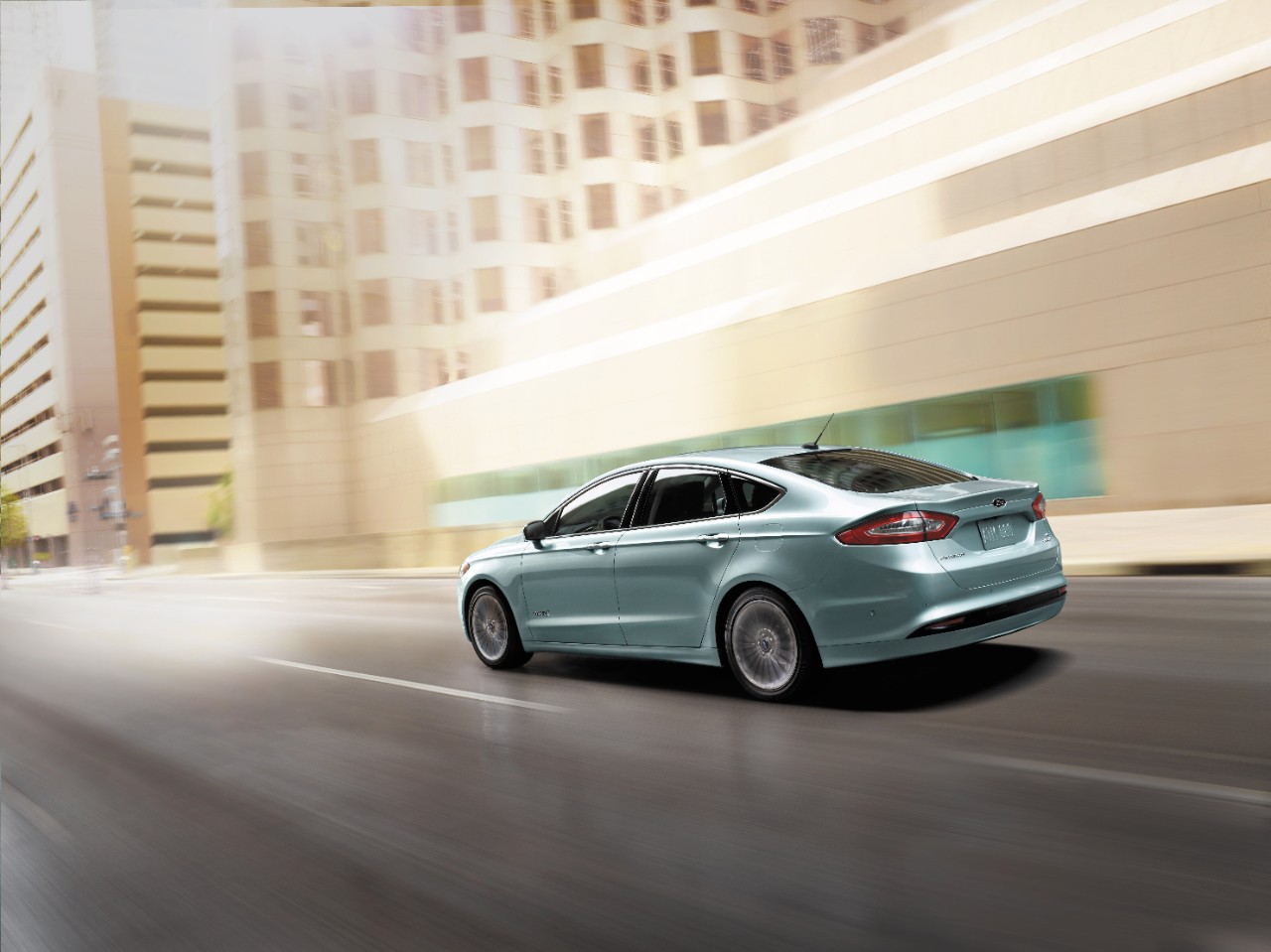 2014-ford-fusion-hybrid-overview