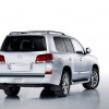 2014 Lexus LX Overview