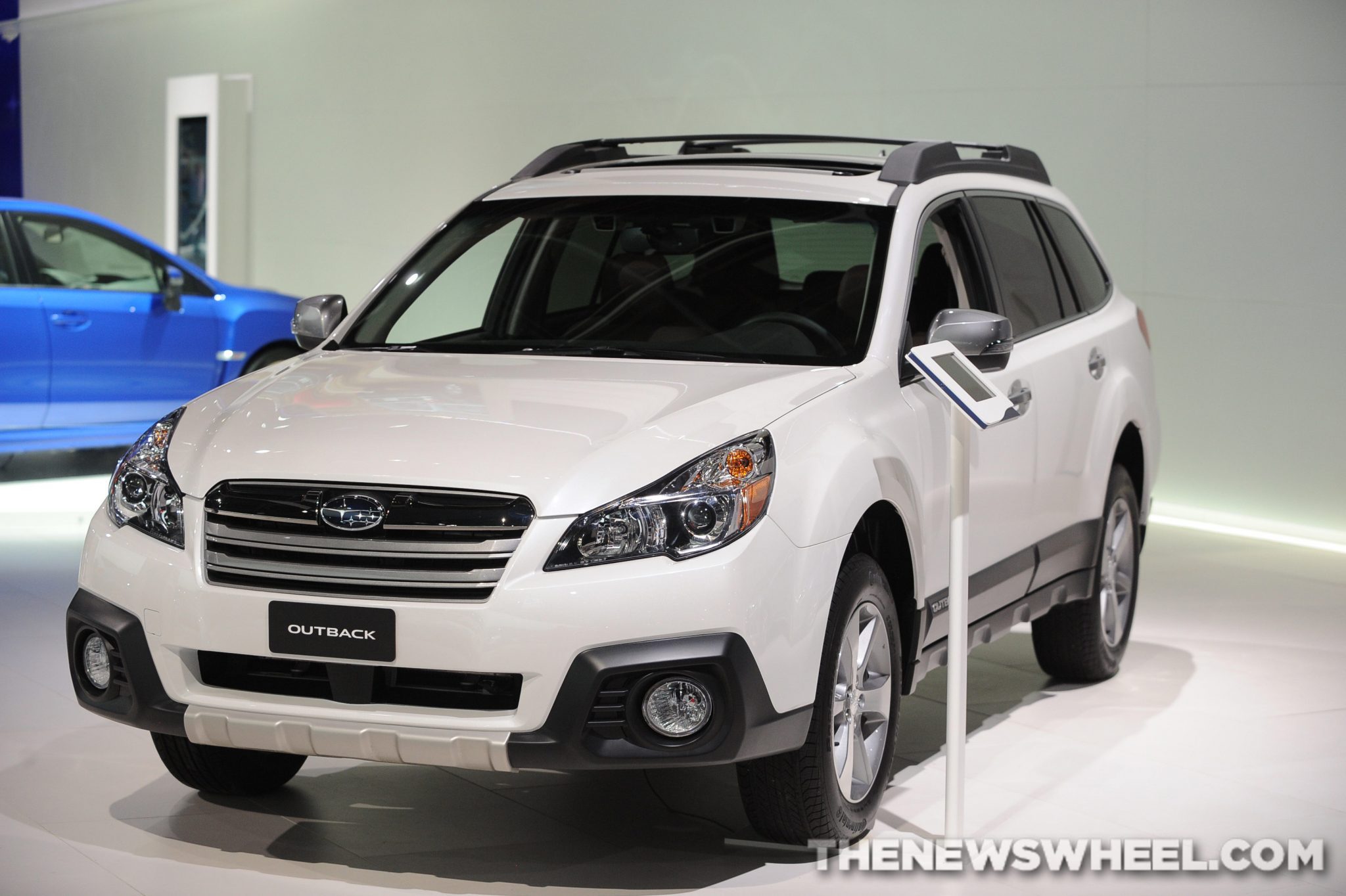 Subaru outback 2014 года