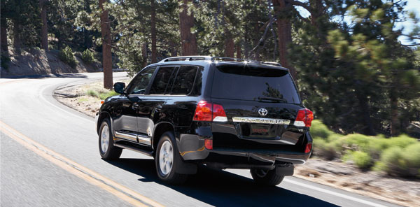 2014 Toyota Highlander Overview 