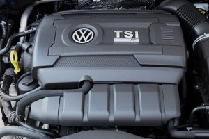 2015 Volkswagen Golf R engine