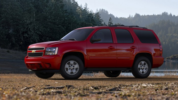 2014 Chevy Tahoe Overview on the News Wheel