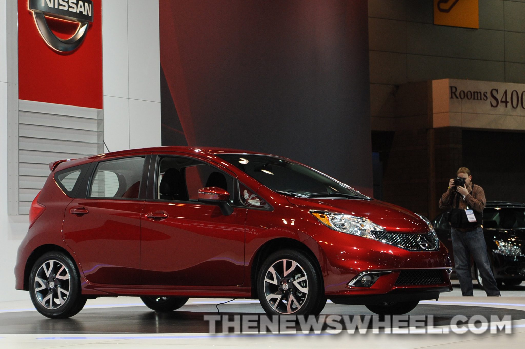 Nissan Versa Note SR