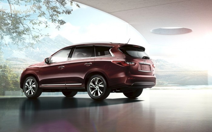 2014 Infiniti QX60 Hybrid outdoors