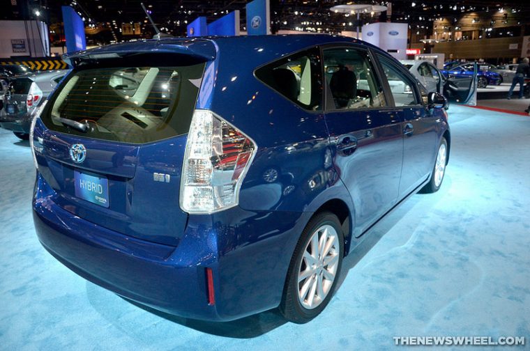 2014 Prius v Exterior