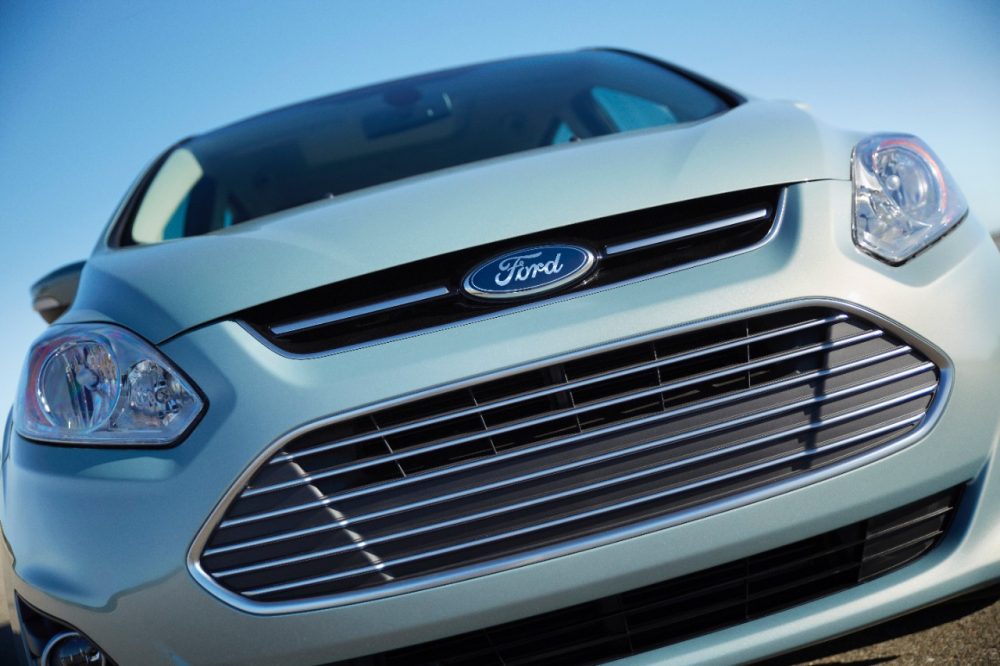 2013 C-MAX Hybrid grill