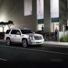 2013 Cadillac Escalade Hybrid overview