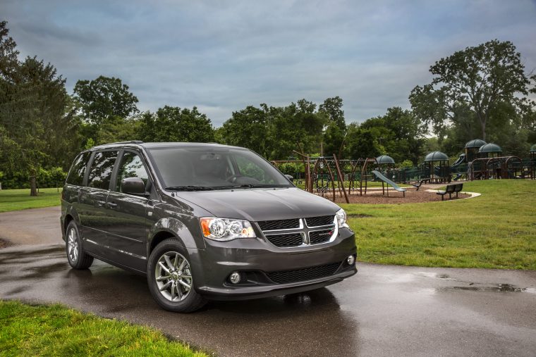 Chrysler Recalls 645,000 Minivans over Power Window Switch