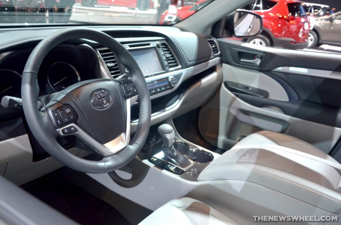 2014 Toyota Highlander Interior