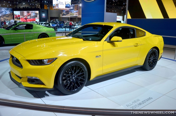 2015 Ford Mustang overview