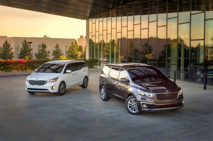 2015 Kia Sedona unveiled