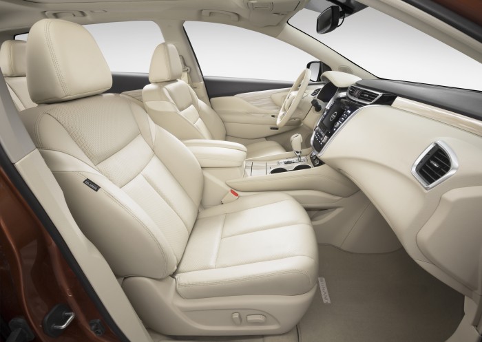 2015 Nissan Murano interior