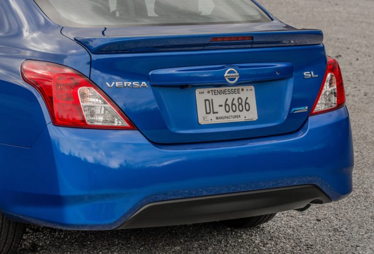 2015 Nissan Versa Sedan overview