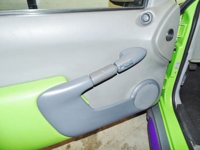 '93 Highlander Concept inside door