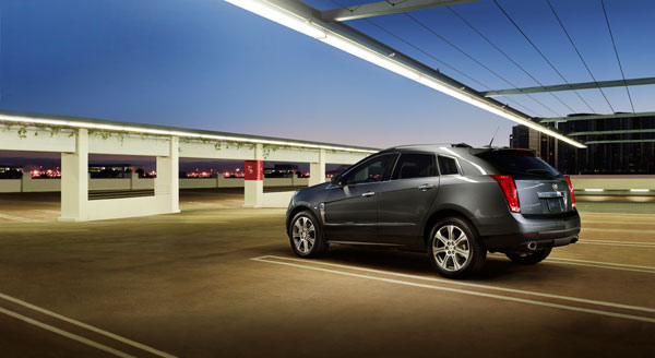 2013 Cadillac SRX crossover overview