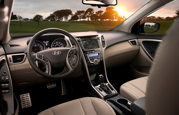 2013 Hyundai Elantra Gt Overview The News Wheel